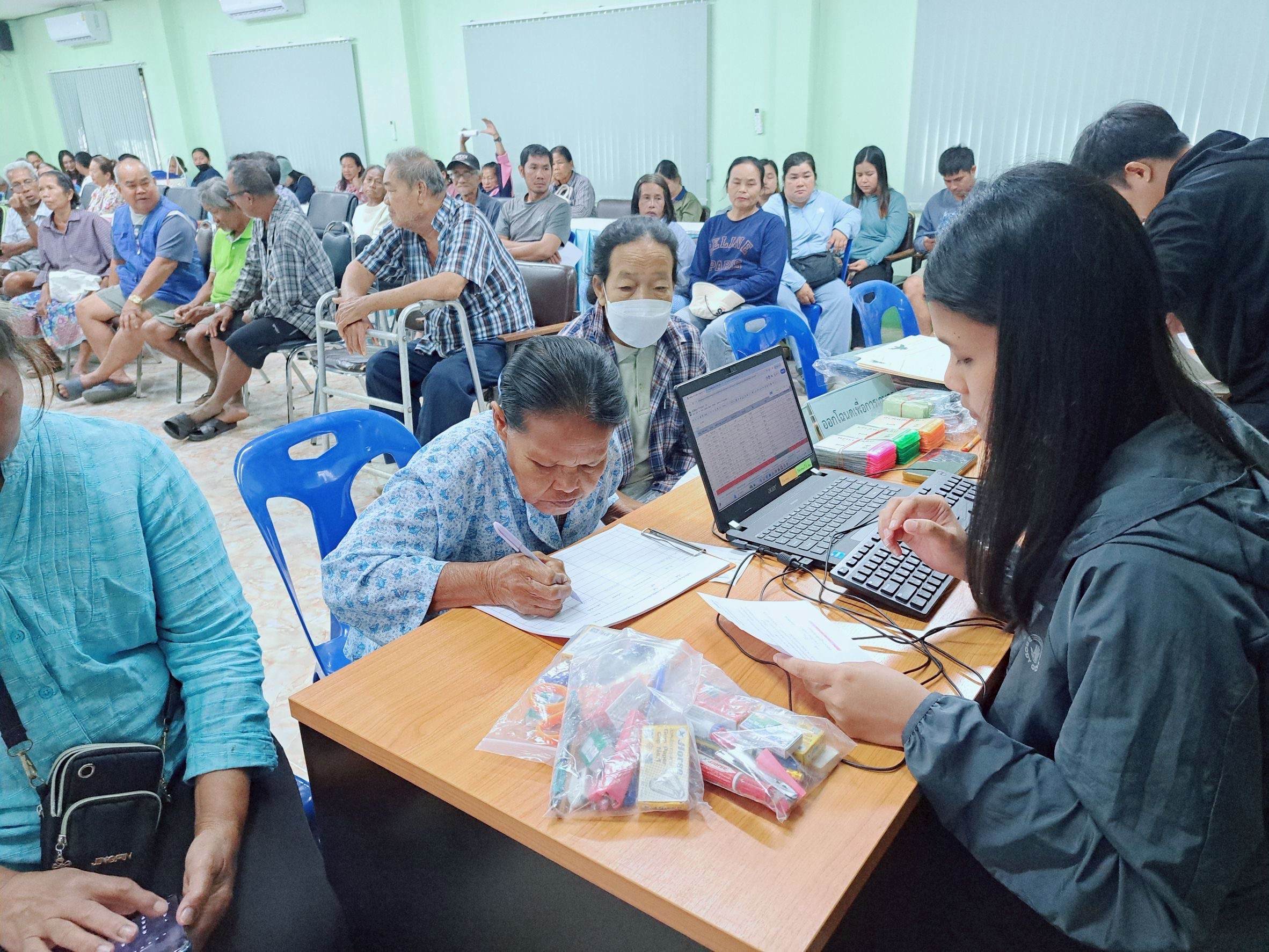 title - ส.ป.ก.จันทบุรี จัดกิจกรรมให้บริการด้านปฏิรูปที่ดินภายใต้โครงการจัดที่ดินเพื่อเกษตรกรรม กิจกรรมศูนย์บริการประชาชนเคลื่อนที่ (Mobile unit) ครั้งที่ 2 ปีงบประมาณ พ.ศ. 2569 